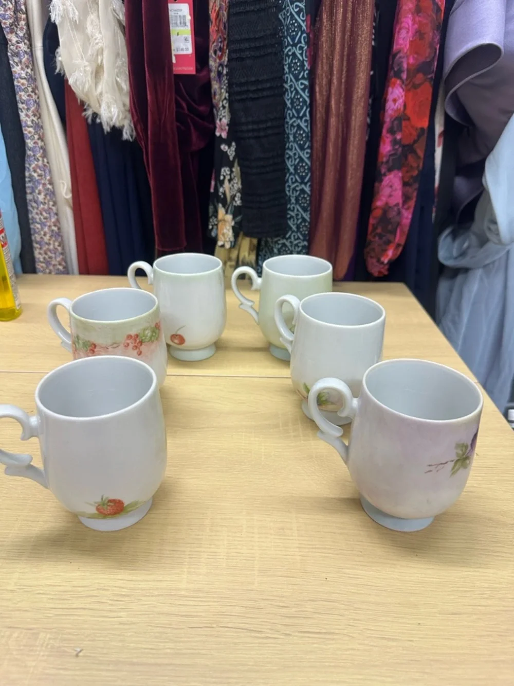 Mae Pearl Brandon Vintage 1979 Set of 6 Coffee Cups
